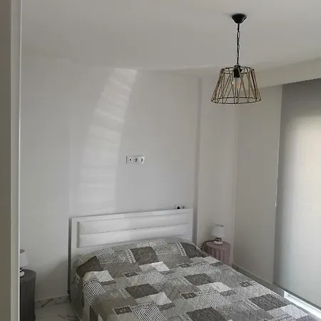 Elite Life 4 Apartment *